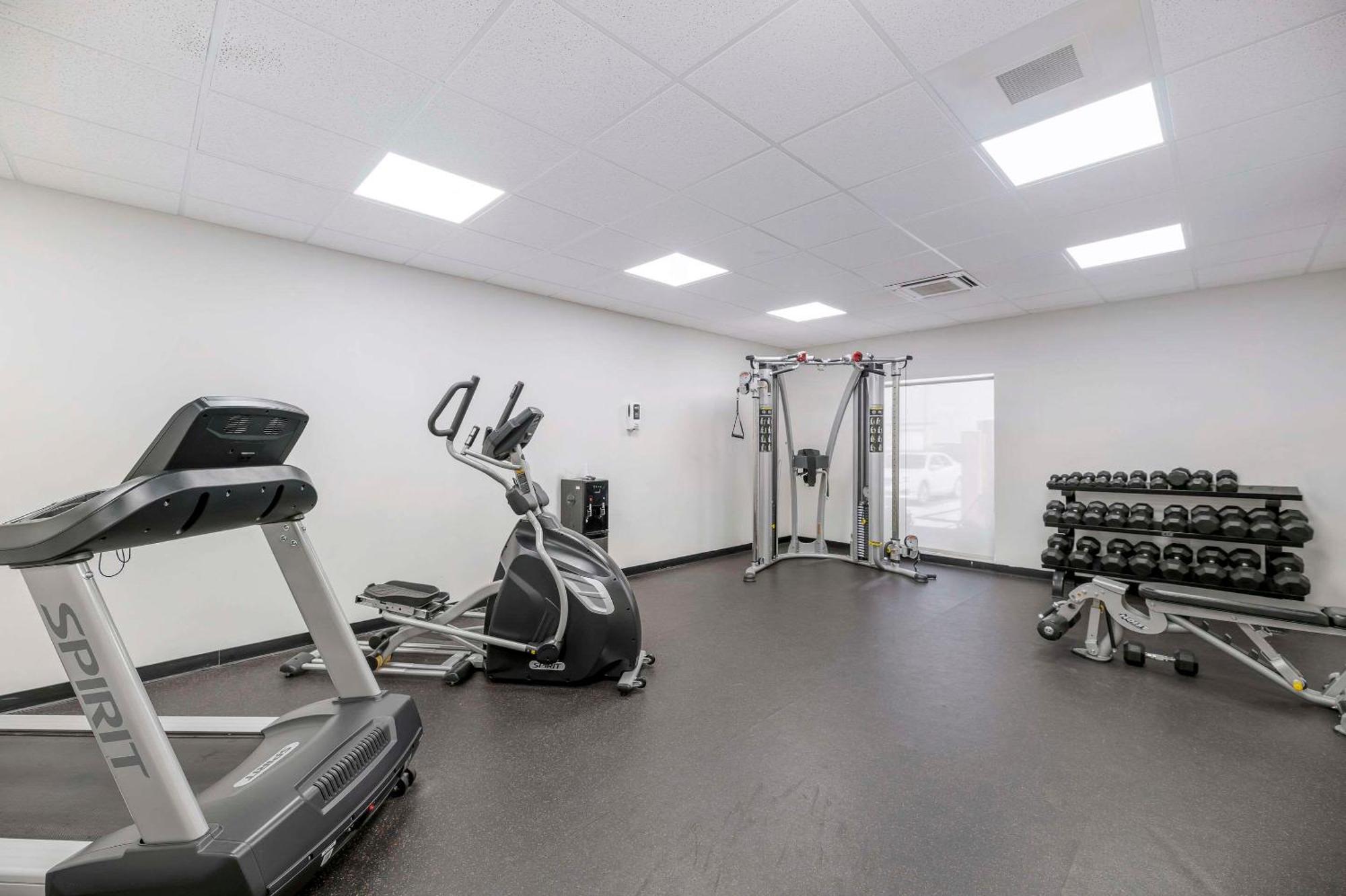 Quality Inn & Suites Carlsbad Caverns Area Экстерьер фото