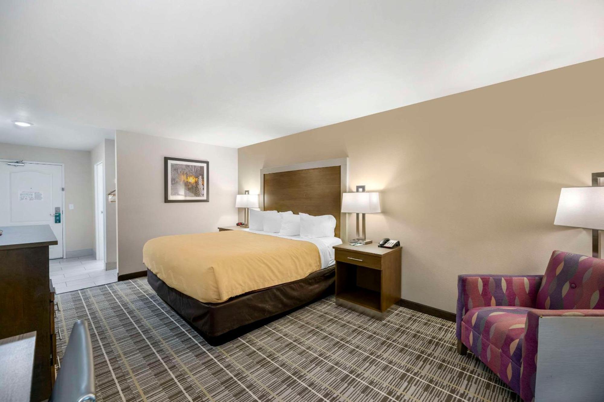 Quality Inn & Suites Carlsbad Caverns Area Экстерьер фото