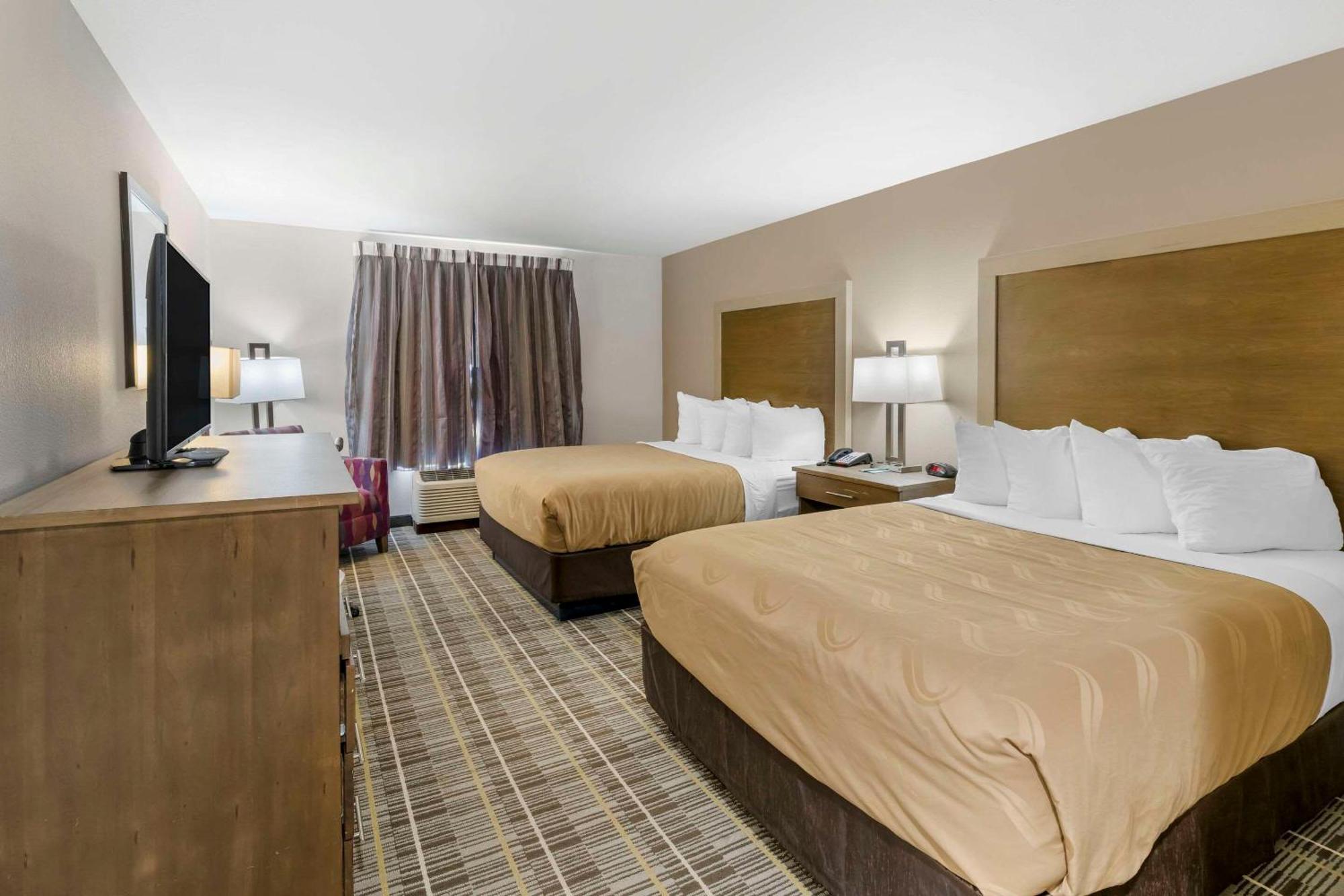 Quality Inn & Suites Carlsbad Caverns Area Экстерьер фото