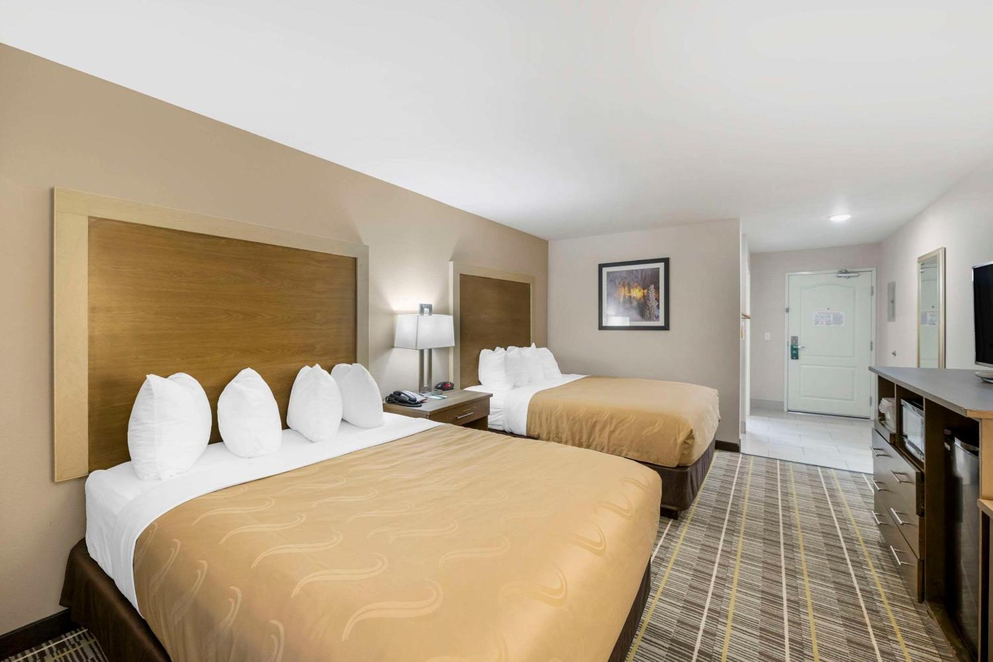 Quality Inn & Suites Carlsbad Caverns Area Экстерьер фото